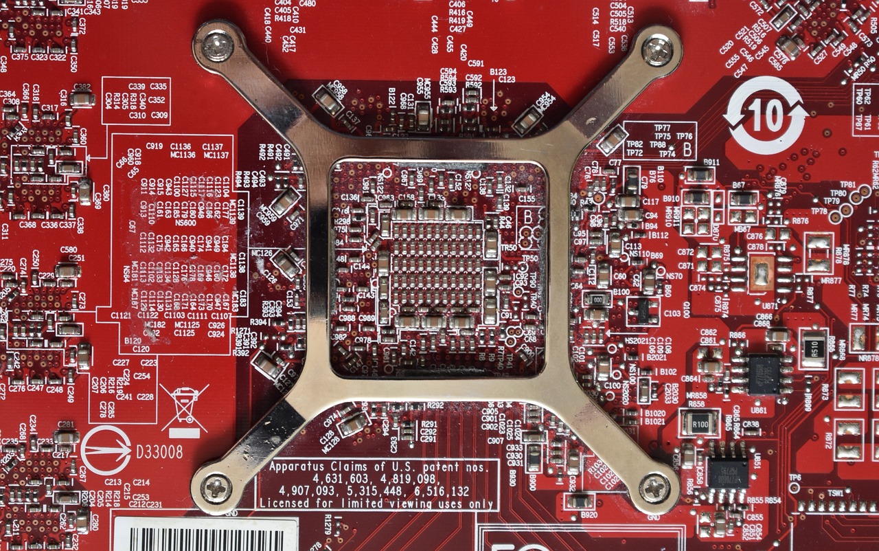 AMD引領(lǐng)技術(shù)革新，塑造計(jì)算未來新篇章