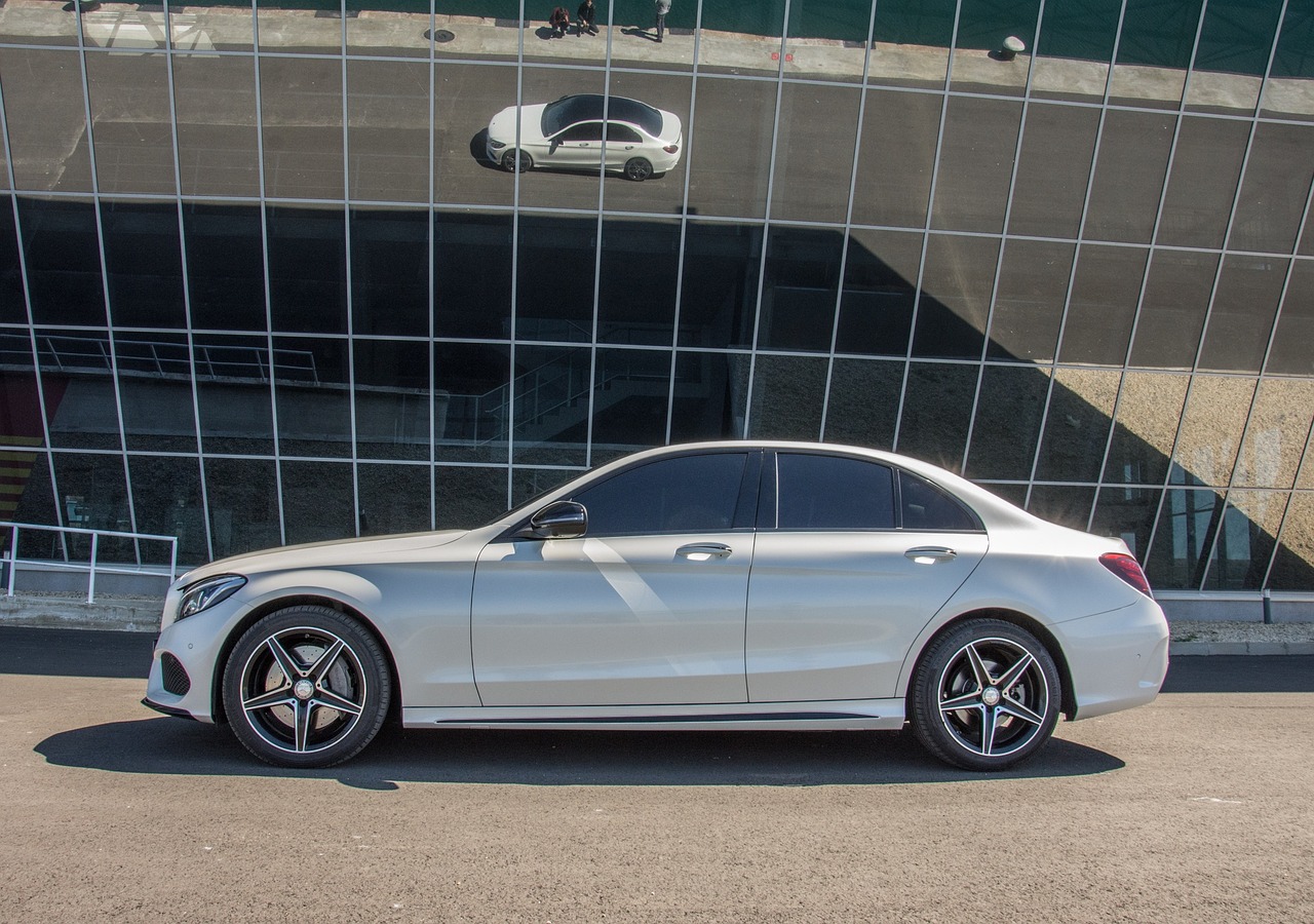 詮釋說明解析：2024新澳門正版免費(fèi)資木車·網(wǎng)紅版7.28