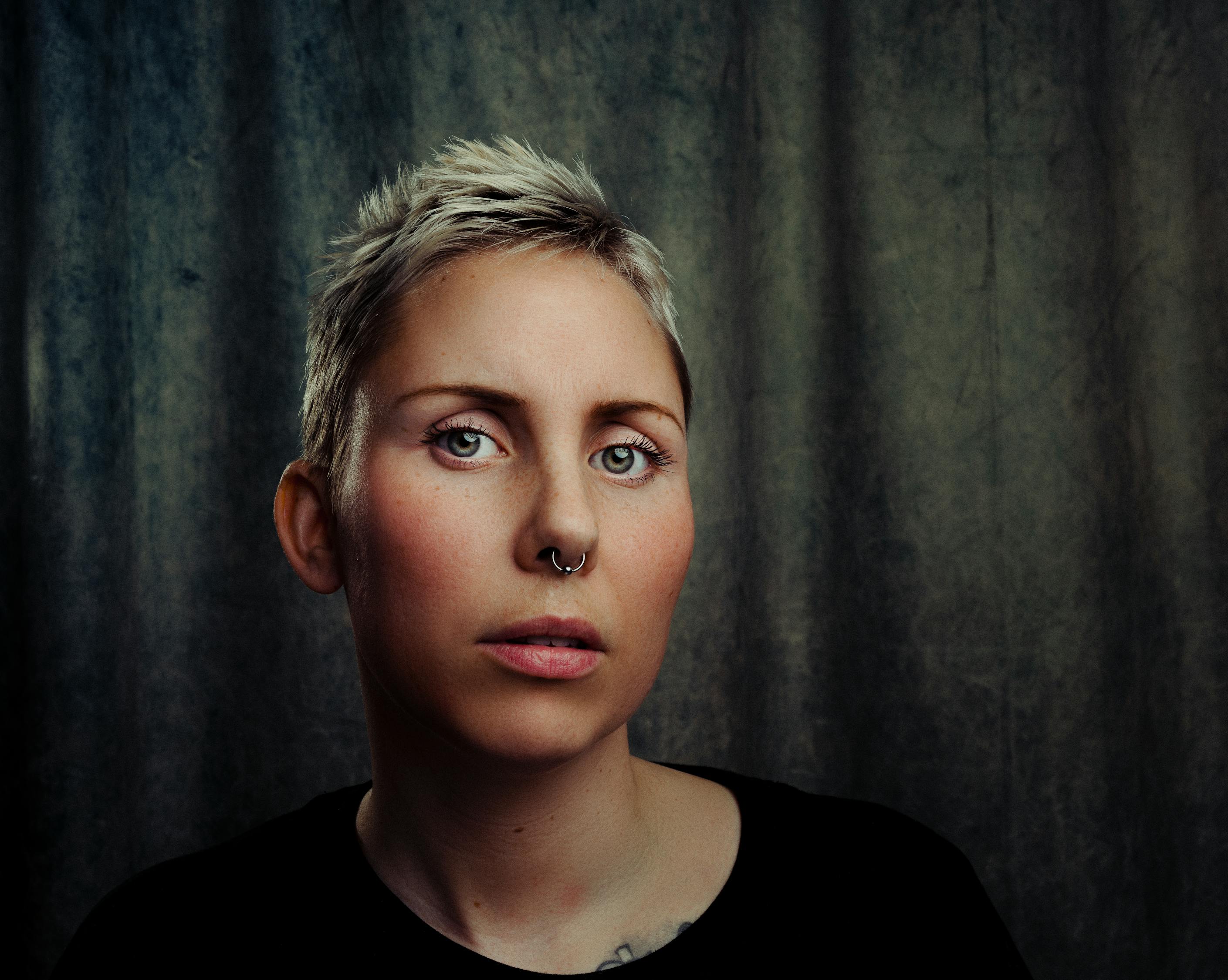 羅伯特深度解讀暮光女的神秘魅力