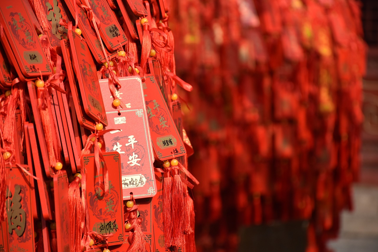 紅歌會最新文章，傳承紅色文化，唱響時代旋律