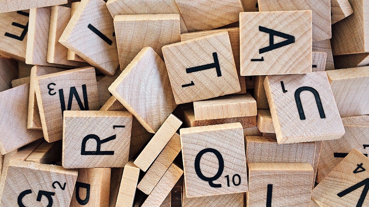 2024新澳門六肖，穩(wěn)健設(shè)計(jì)策略，便攜版380.7248