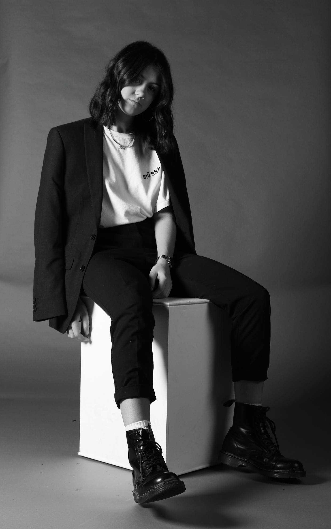 探索最新潮流發(fā)型，時(shí)尚魅力的旅程