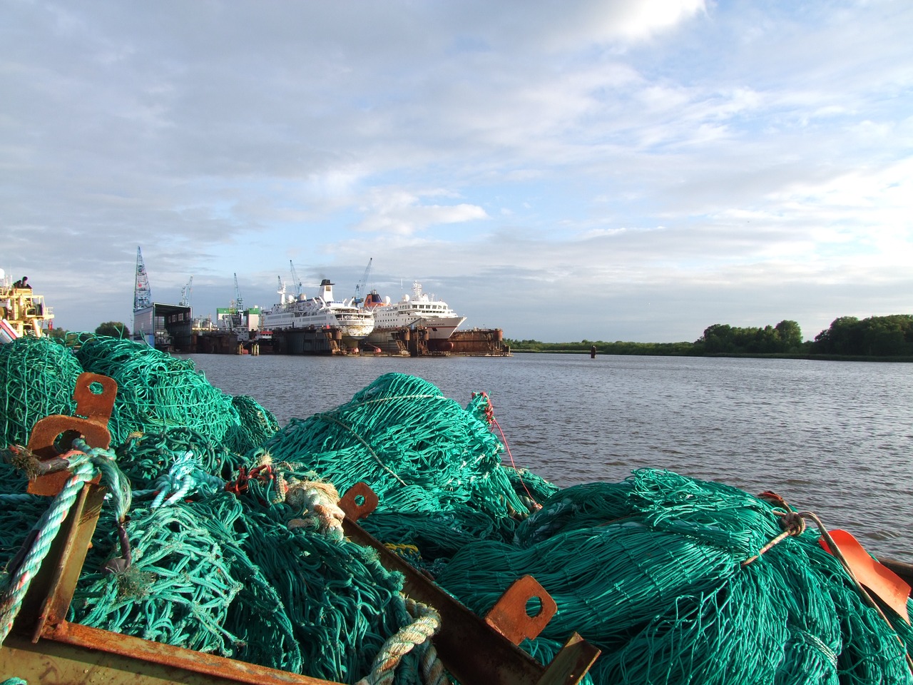 華誼兄弟股票最新動態(tài)更新及解析